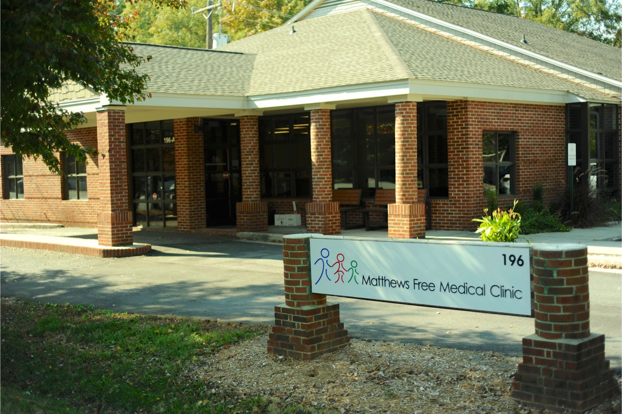 matthews free medical clinic building